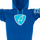 Ausschnitt Vorderansicht eines blauen CBo Kapuzenpullover aus Bio-Baumwolle (Organic Bio Hoodie) und recyceltem Polyester mit türkisem Ammersee Design der Modemarke AMMERSEE BAVARIA aus Bayern, Deutschland